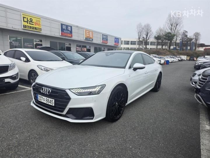 Audi A7 4K8 45 TDI Quattro Premium 3