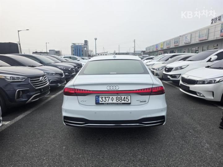 Audi A7 4K8 45 TDI Quattro Premium 5