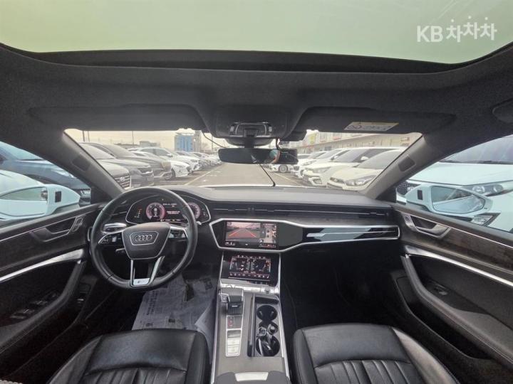 Audi A7 4K8 45 TDI Quattro Premium 7