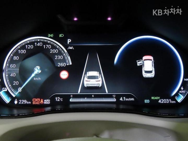 Genesis GV70 ELECTRIFIED EV Base Type 10