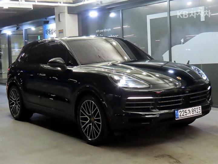 Porsche Cayenne 9Y0 3.0 Platinum Edition 2