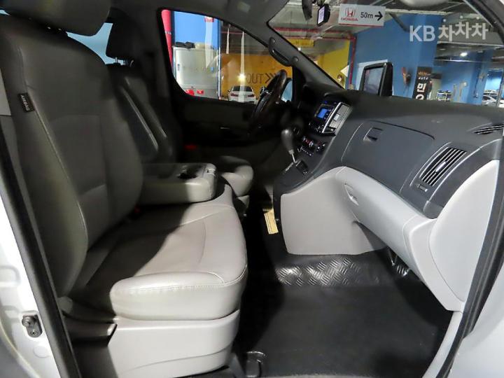 Hyundai Sonata DN8 1.6 T Premium 9