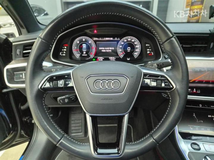 Audi A6 C8 45 TDI Quattro Premium 8