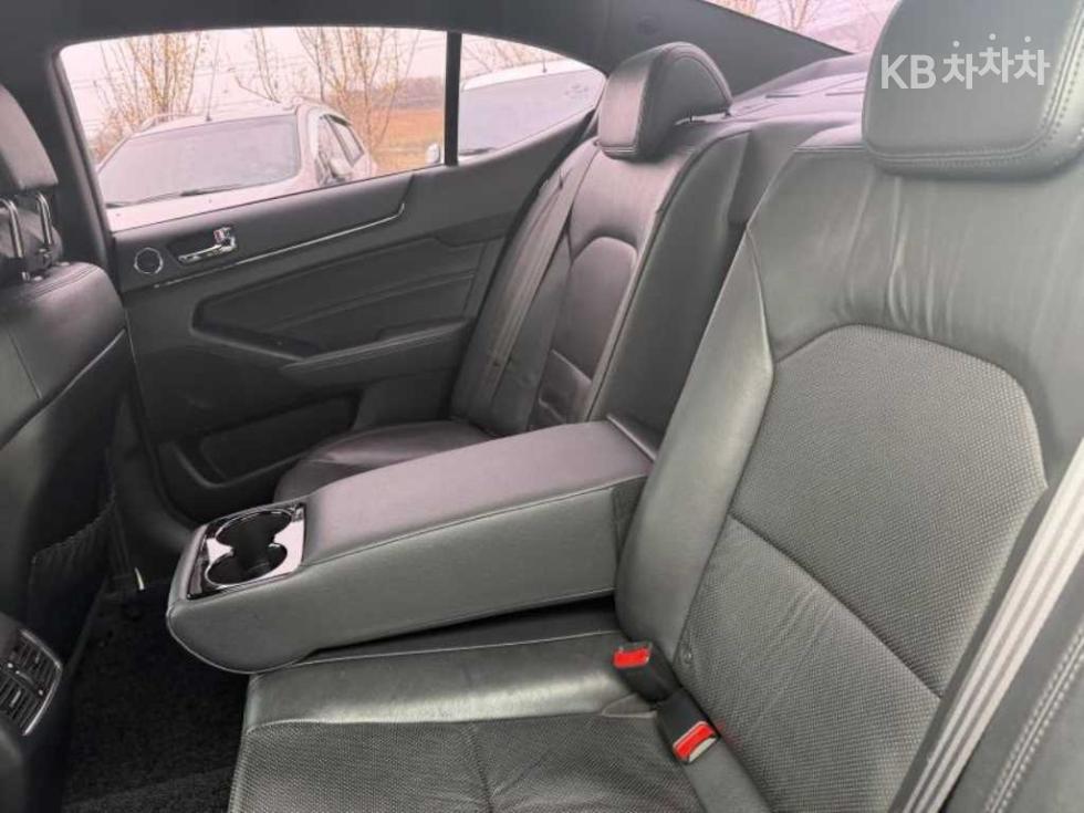 2011 - kia k7