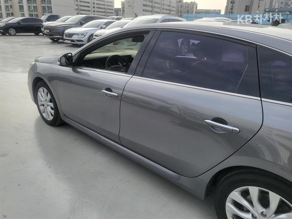 Renault Samsung SM7 — miniaturë 3