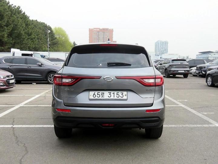 Renault QM6 2.0 4WD RE Signature 4