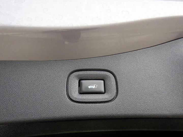 Renault QM6 2.0 4WD RE Signature 7