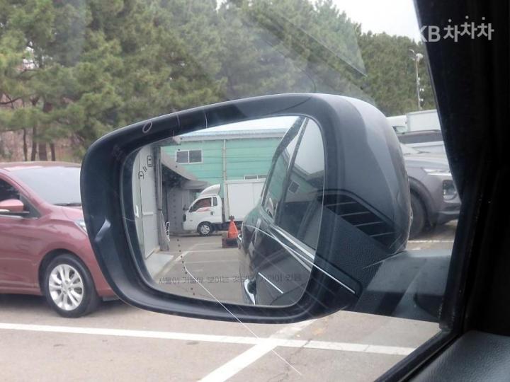 Renault QM6 2.0 4WD RE Signature 8