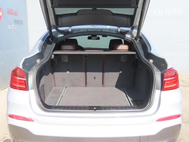 BMW X4 F26 20d xDrive M Sport 6