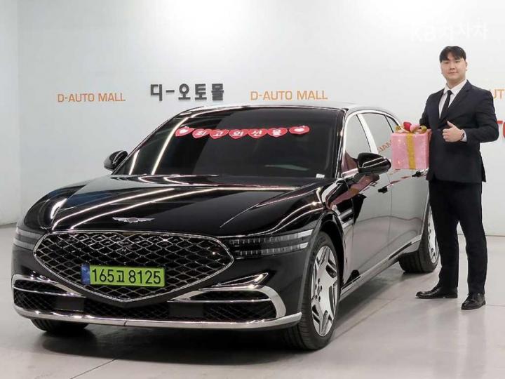 Genesis G90 RS4 3.5T e-S/ C AWD LWB Base Type