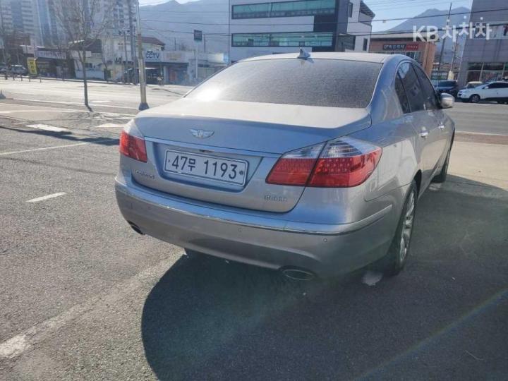 Hyundai Genesis BH380 ROYAL Base Type 2