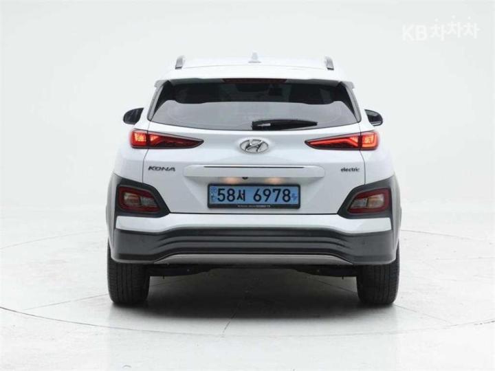 Hyundai Kona Electric Premium 6