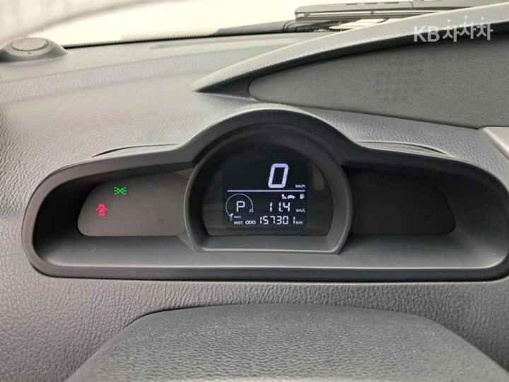 KG Mobility (Ssangyong) Korando Turismo 2WD LT 9