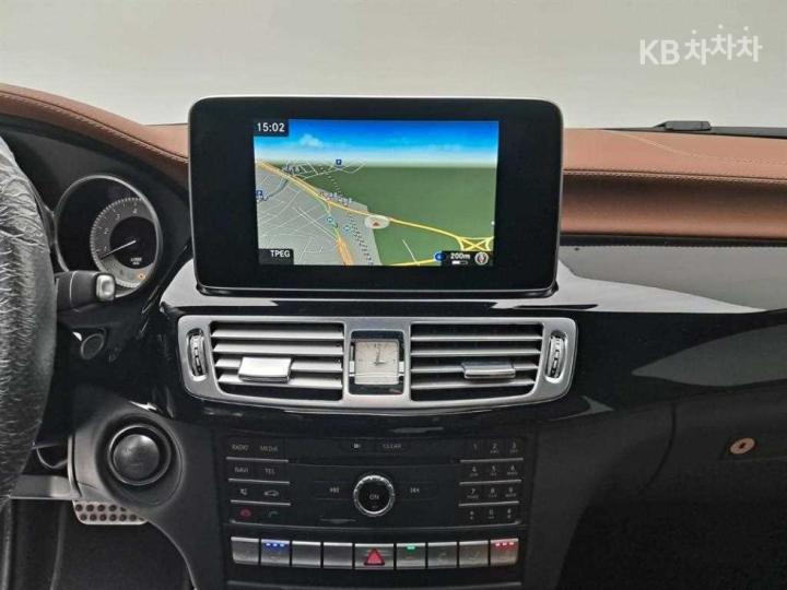 Mercedes-Benz CLS-Class W218 CLS400 AMG Line W218 10