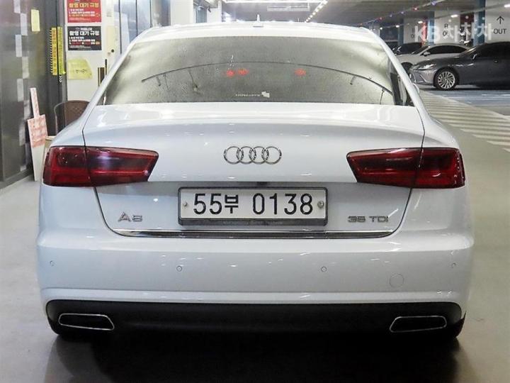 Audi A6 NEW 35 TDI Premium C7 6