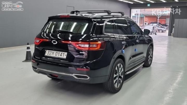 Renault QM6 2.0 4WD RE Signature 3