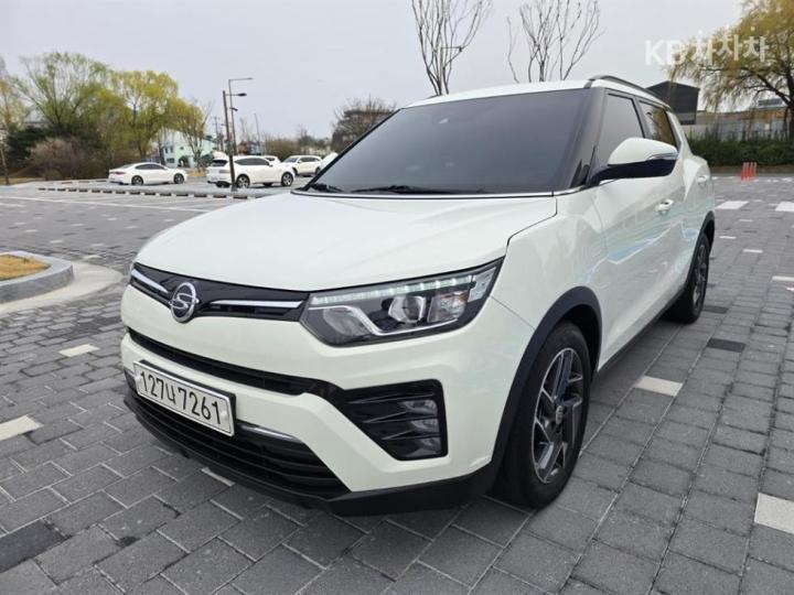 KG Mobility (Ssangyong) Tivoli Gasoline V3 2WD Base Type 2
