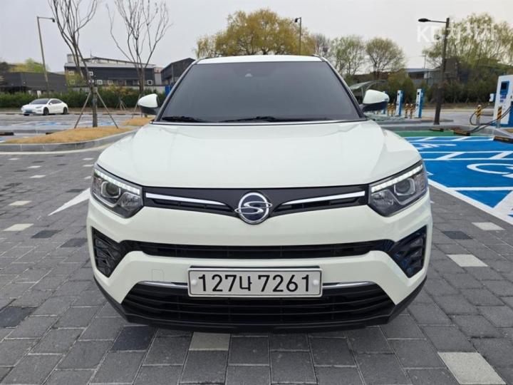 KG Mobility (Ssangyong) Tivoli Gasoline V3 2WD Base Type 3