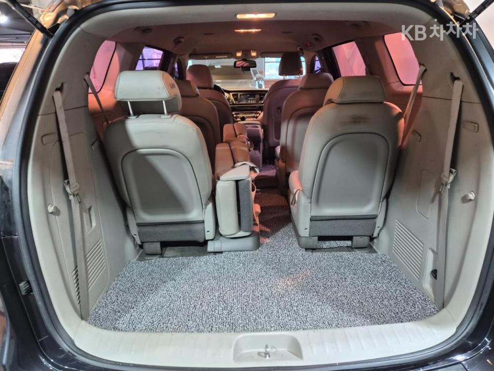 2016 - kia carnival