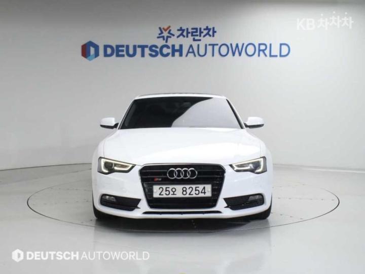 Audi A5 NEW 2.0 TFSI Quattro 4