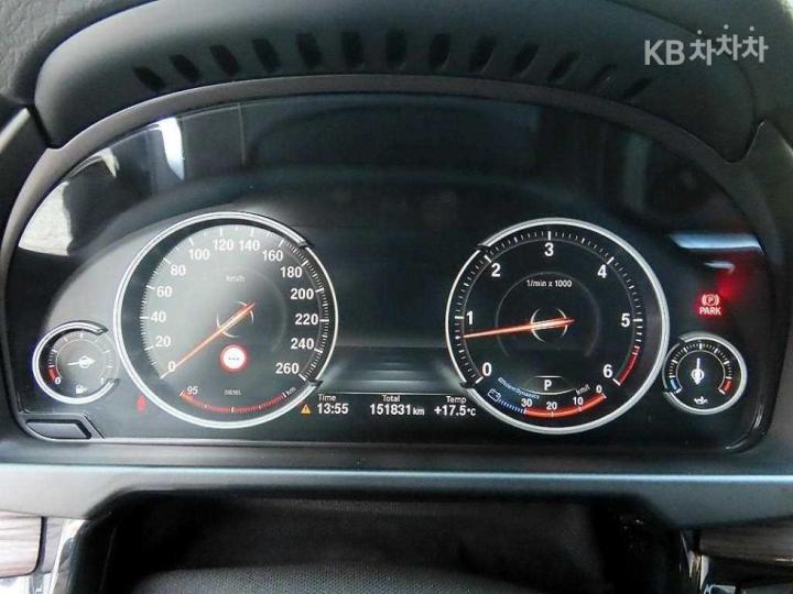 BMW X5 F15 xDrive 30d Base Type 10