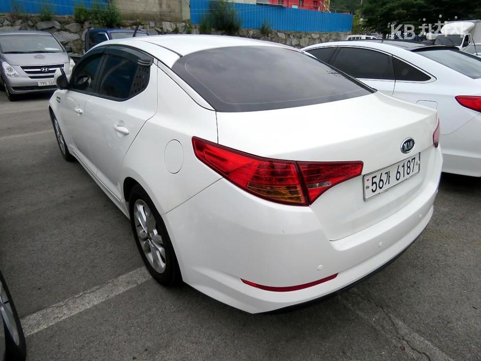 2011 - kia k5