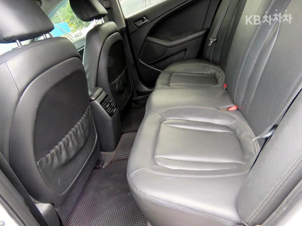 2011 - kia k5