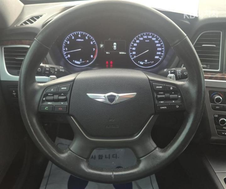 Hyundai Genesis DH G330 Modern AWD Base Type 10