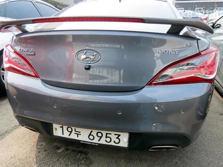 Hyundai Genesis Coupe 200 Turbo R 5