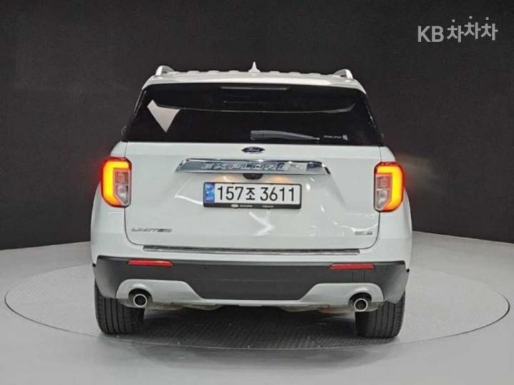 Ford Explorer Gasoline Turbo 2.3 AWD Limited 4