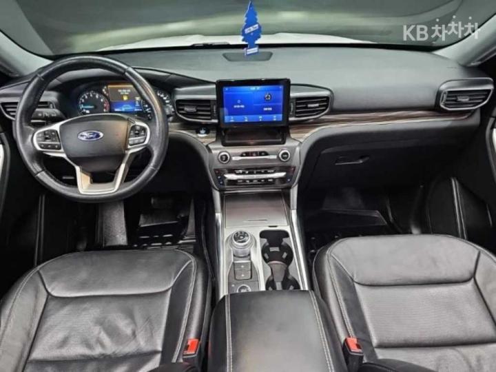 Ford Explorer Gasoline Turbo 2.3 AWD Limited 6