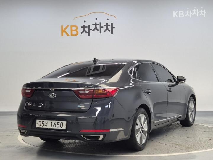 Kia K7 Hybrid Prestige Base Type 4