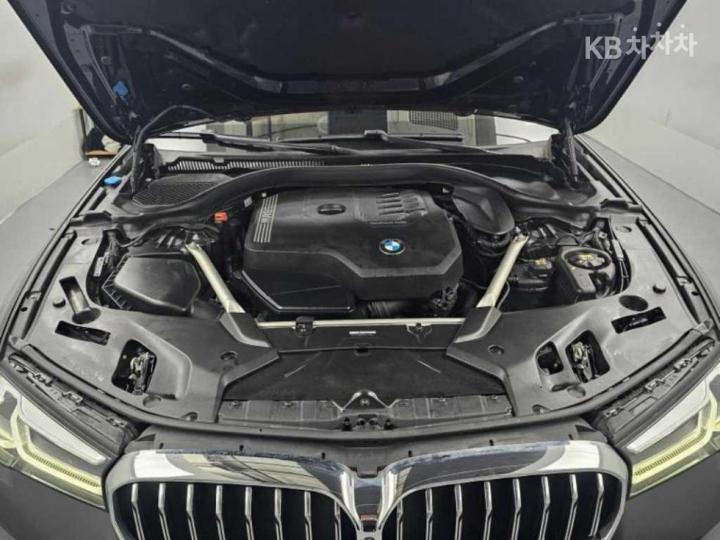 BMW 5 Series G30 520i Luxury 7