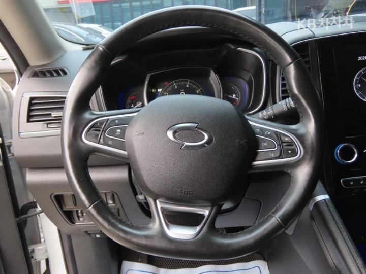 Renault QM6 2.0 LPe 2WD RE Signature 6