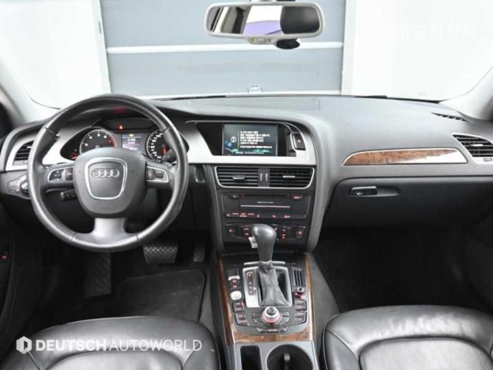 Audi A4 NEW 2.0 TFSI Quattro B8 8