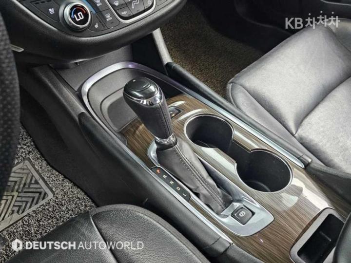 Chevrolet Malibu 1.5 Turbo LTZ 10