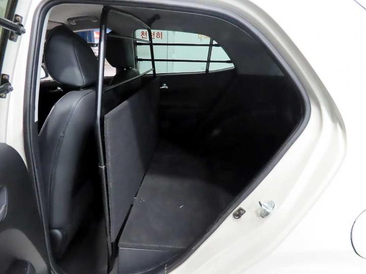 Kia Morning Van JA 1.0 Gasoline Van Prestige 8