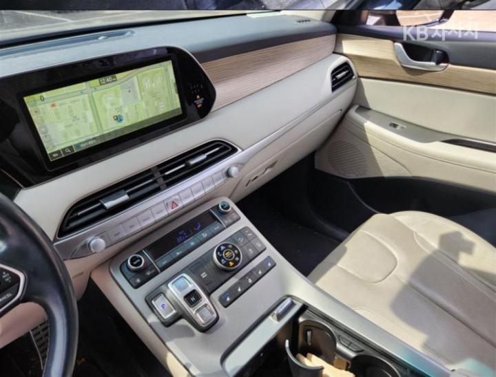 Hyundai Palisade 2.2 Diesel AWD Prestige 5