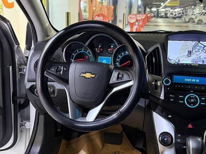 Chevrolet Cruze Amazing New 1.4 Turbo LTZ 10