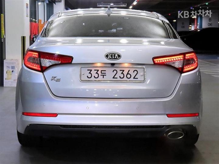 Kia K5 2.0 LPI Prestige 6