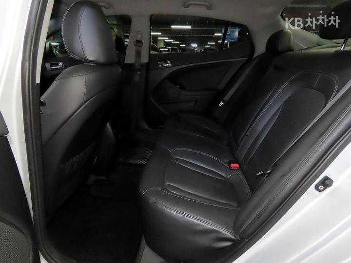 Kia K5 2.0 LPI Prestige 8