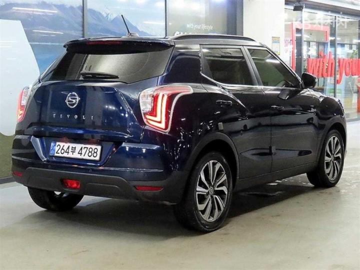 KG Mobility (Ssangyong) Tivoli Gasoline V3 2WD Upbeat 5