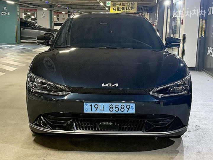 Kia EV6 Standard 2WD Earth 3