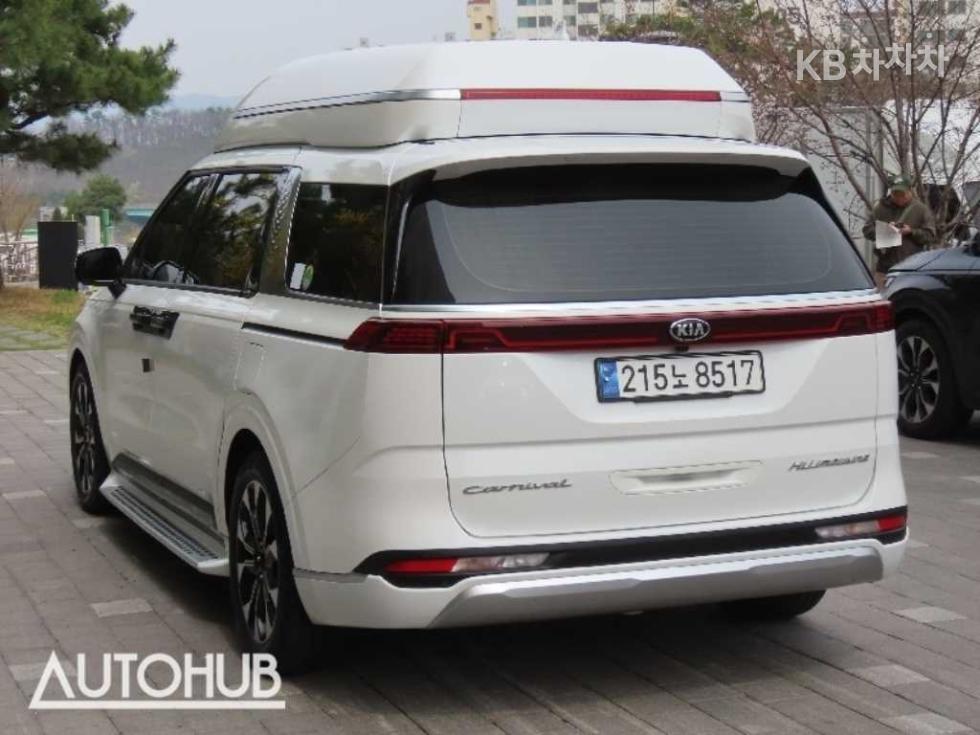 2021 - kia carnival
