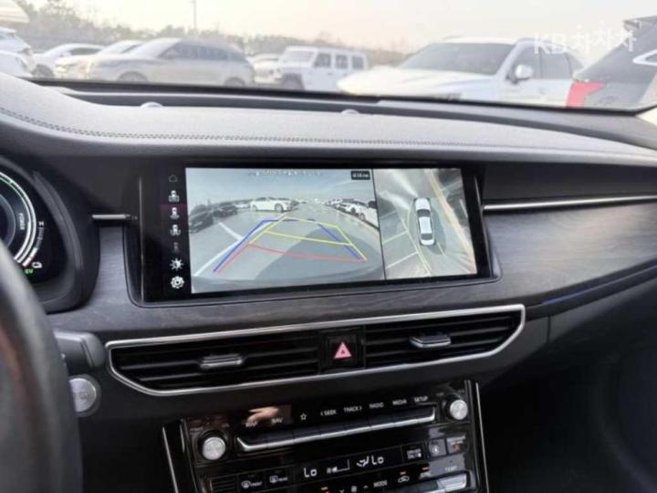 Kia K7 Premier Hybrid 2.4 HEV Noblesse 9