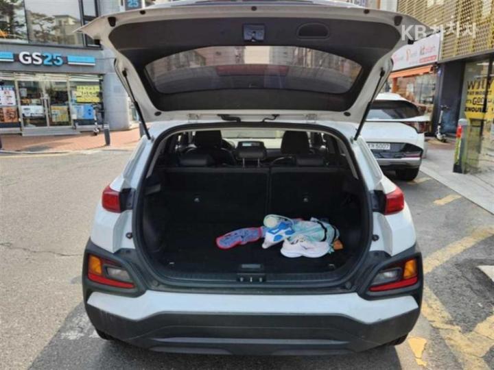 Hyundai Kona 1.6 Turbo Modern Choice 5