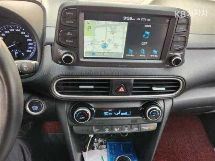 Hyundai Kona 1.6 Turbo Modern Choice 6