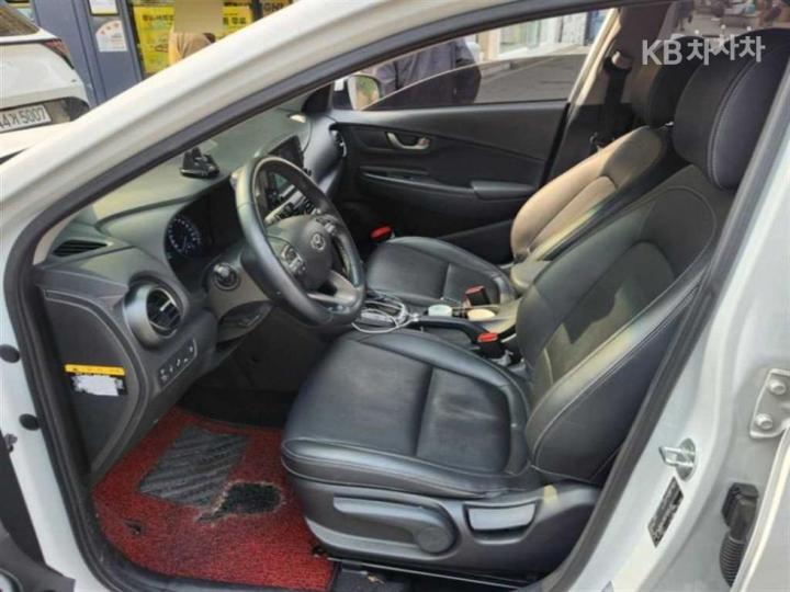 Hyundai Kona 1.6 Turbo Modern Choice 7