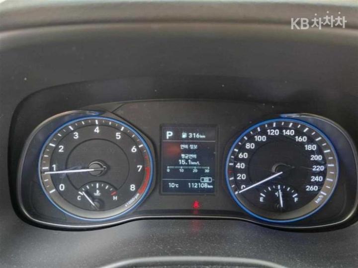 Hyundai Kona 1.6 Turbo Modern Choice 10