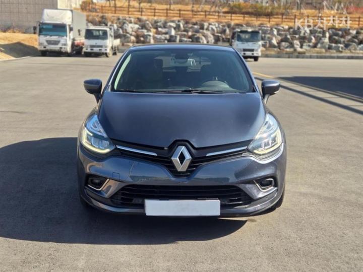 Renault Clio 1.5dci Intense Panoramic 3